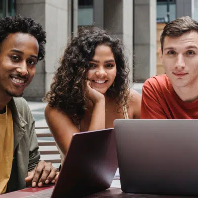 Bénéfices de l'alternance pour les étudiants et les entreprises